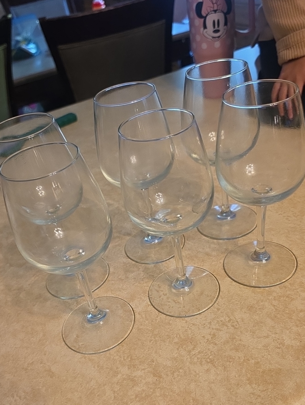 Clear Stemmed Wine Glasses - Set of 6